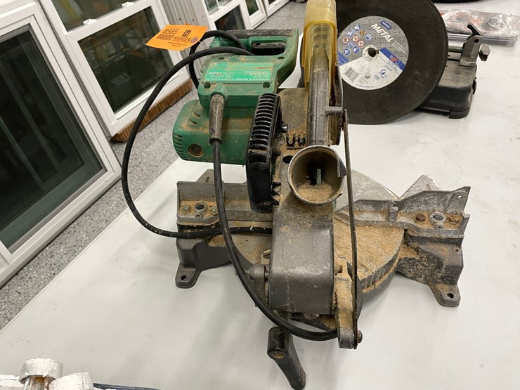 #8585-•-hitachi-koki-10"-miter-saw-image-3