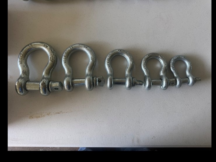 #510-•-set-of-five-heavy-dutyshackles-image-1