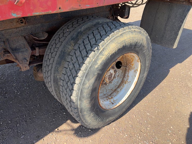 1997-ford-l8000-image-40