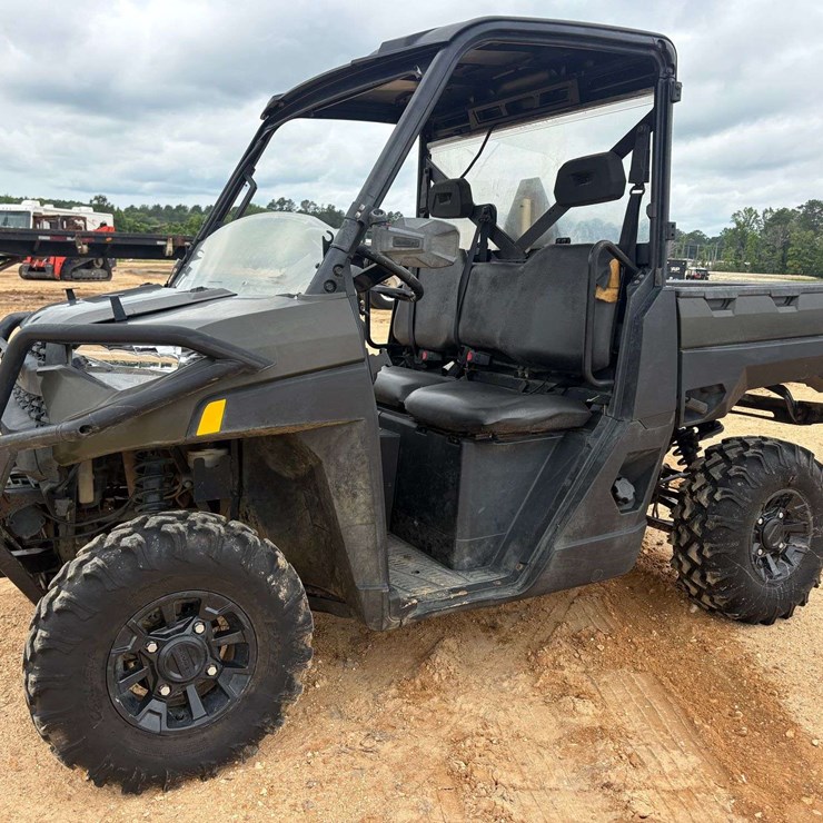 2018 Polaris 1000 UTV W/ Dump Bed (1,396 Hours)