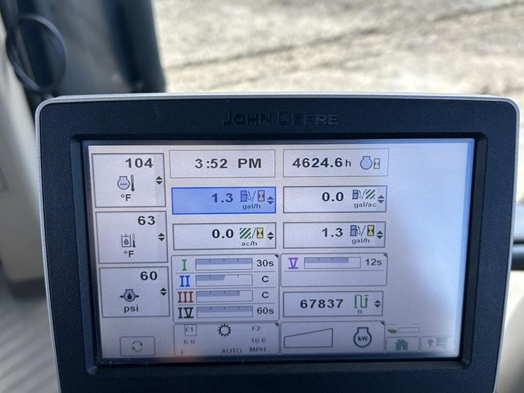 2013-john-deere-9560rt-image-79