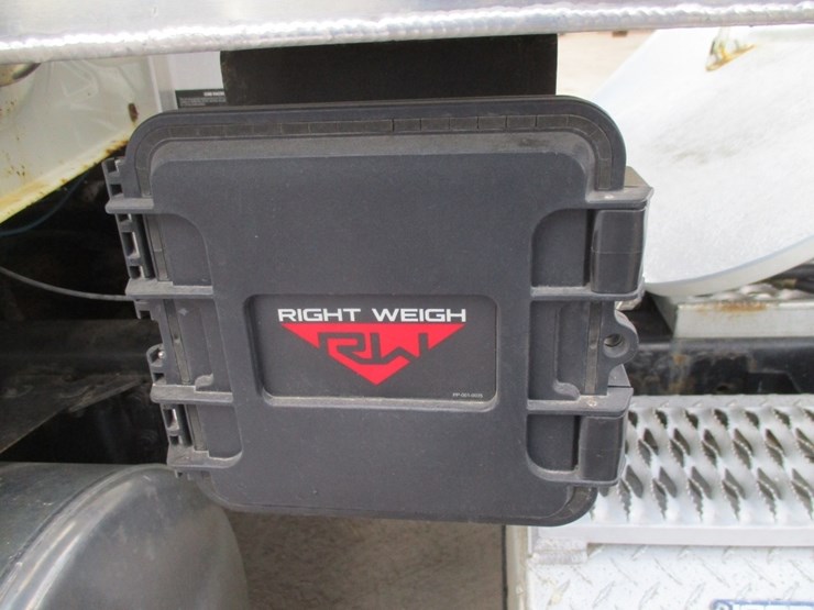 2019-western-star-w4900-image-19