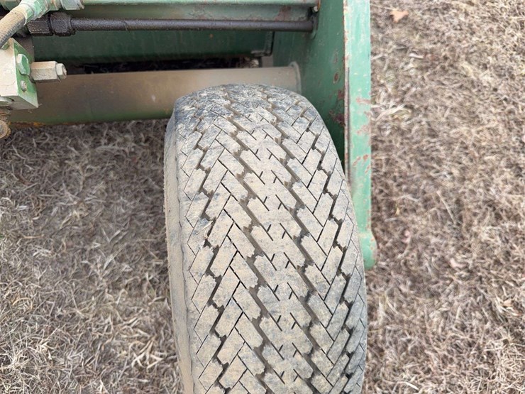 john-deere-250-image-15