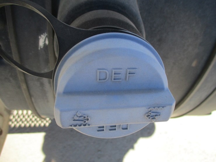 2012-peterbilt-386-image-15