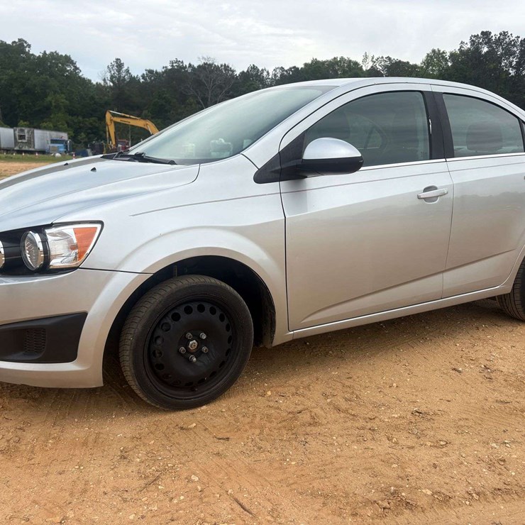 2015 Chevrolet Sonic LT 4 Door SUV (93,212 Miles)