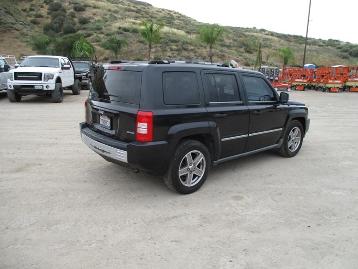 2008-jeep-patriot-image-3