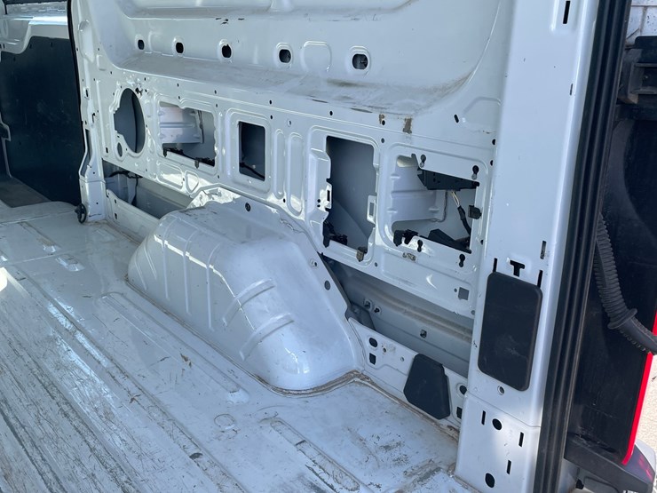 2016-ford-transit-image-34