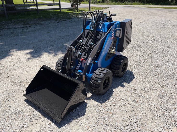 #230-•-unused-2026-agt-mx-mrw14-mini-skid-steer-loader-image-1