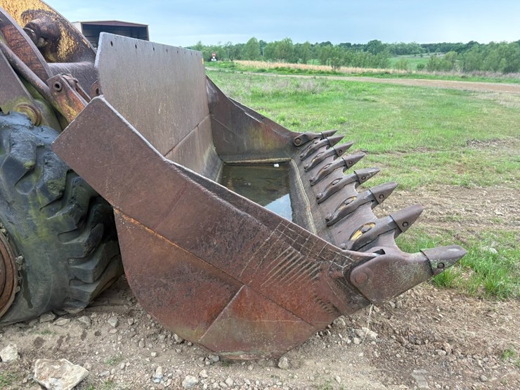caterpillar-966c-image-19