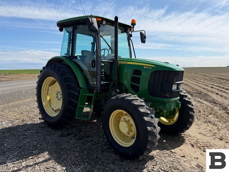 2009-john-deere-6115d-image-8