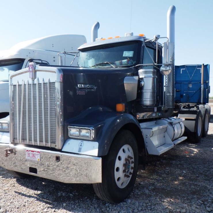 2012 KENWORTH W900L