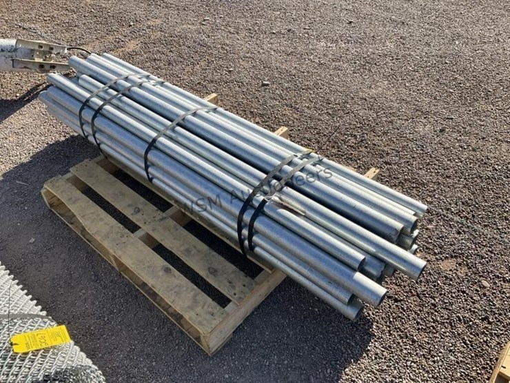 pallet-of-asst-galvanized-posts-image-4
