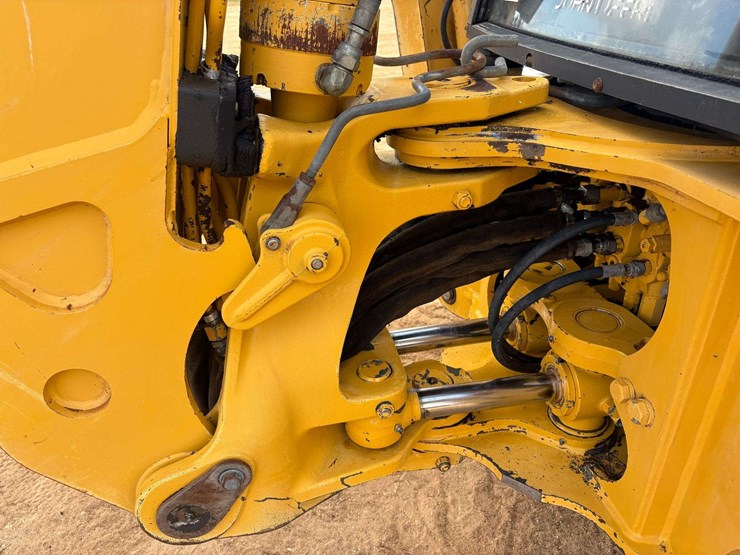 deere-310sg-image-36