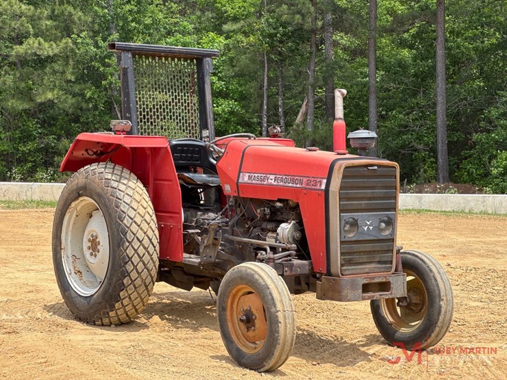 massey-ferguson-231-image-1