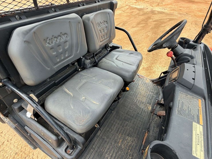 2018-kubota-rtv-x900-image-18