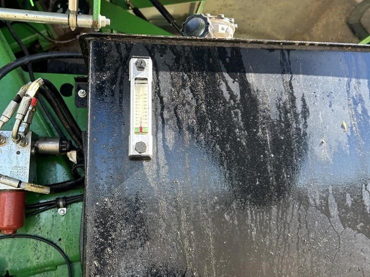 2016-john-deere-l340-image-88