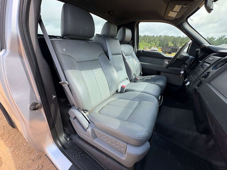 2011-ford-f150-image-19