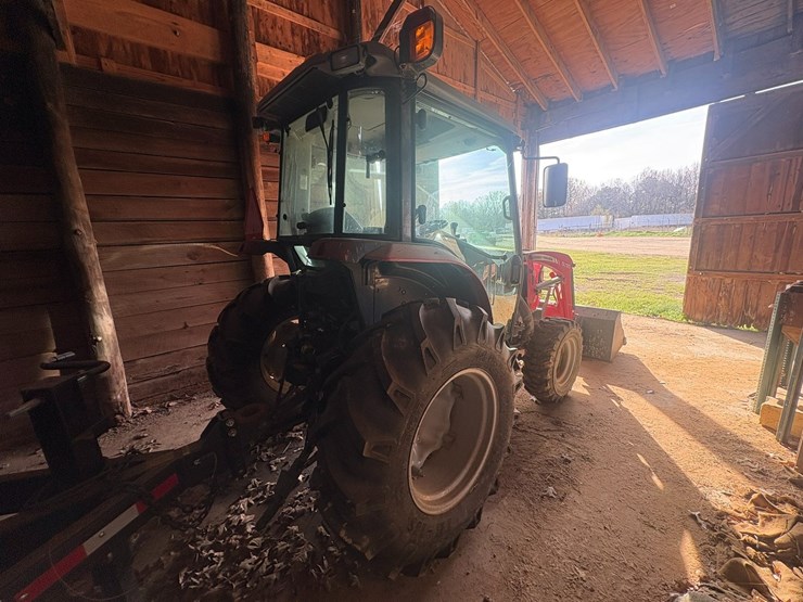 massey-ferguson-1643-image-3