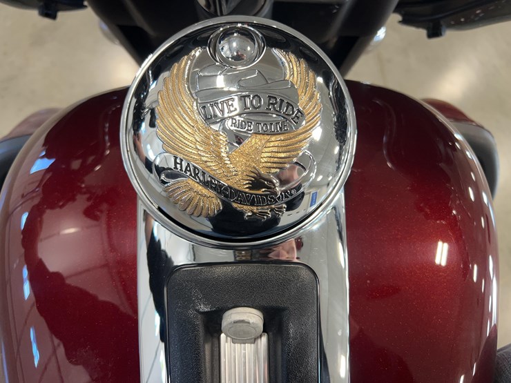 2008-harley-davidson-ultra-classic-motorcycle-image-25