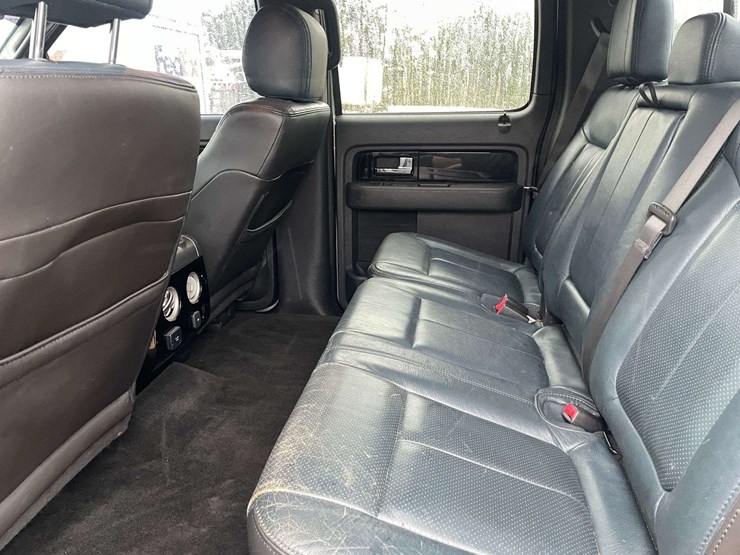 2014-ford-f150-limited-image-14
