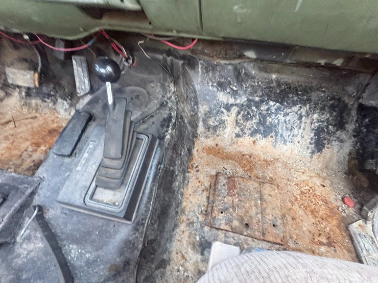 #23974-•-inop-1984-chevrolet-military-truck-4x4-pickup-vin:-1gchd34j7ff338030-image-25