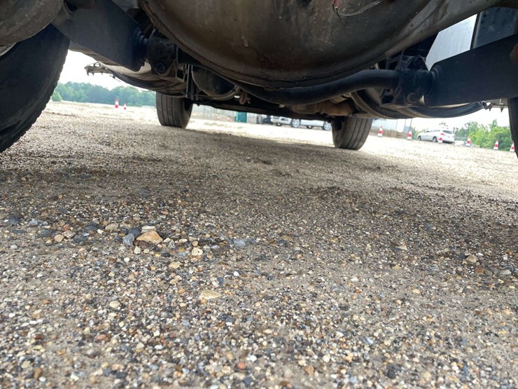 2017-kenworth-t680-image-24