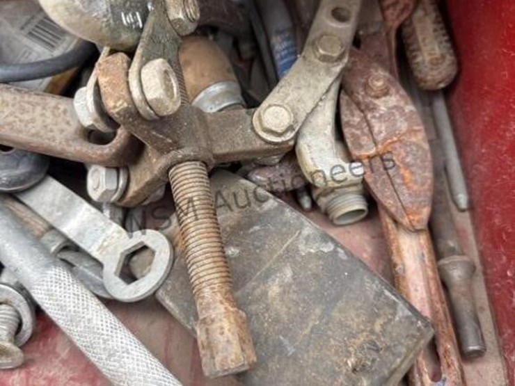 pallet-of-asst-tools-&-toolbox-image-8
