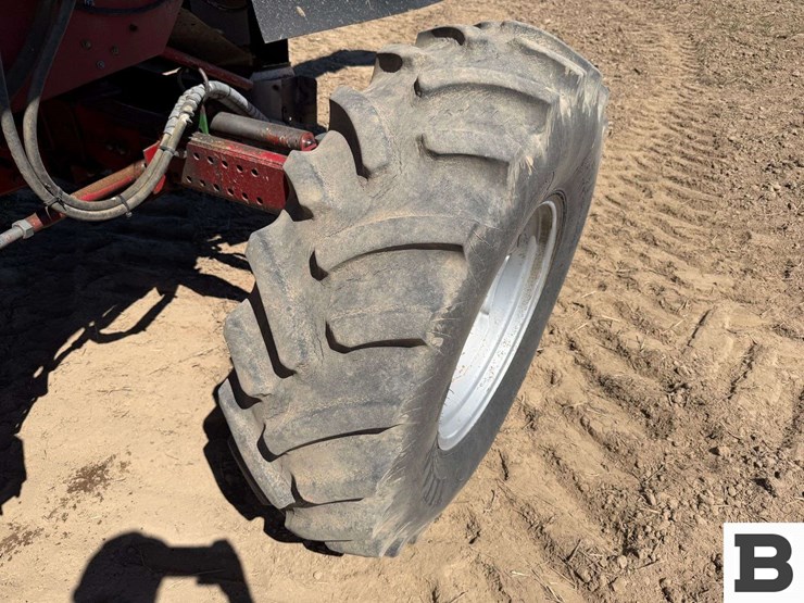 case-ih-1680-image-35