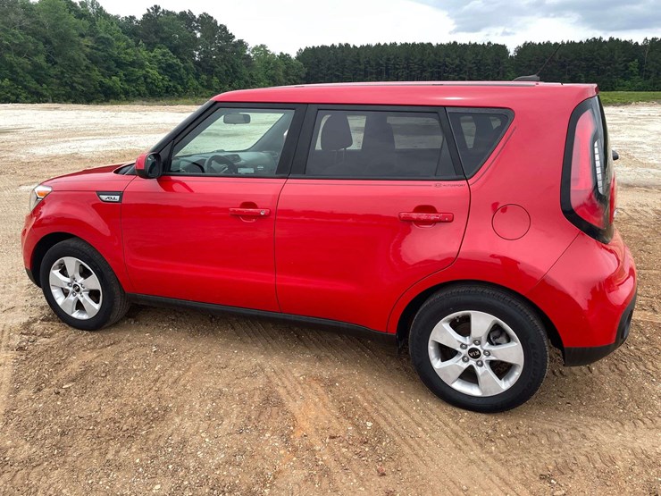 2019-kia-soul-4-door-mpv-(87,300-miles)-image-2