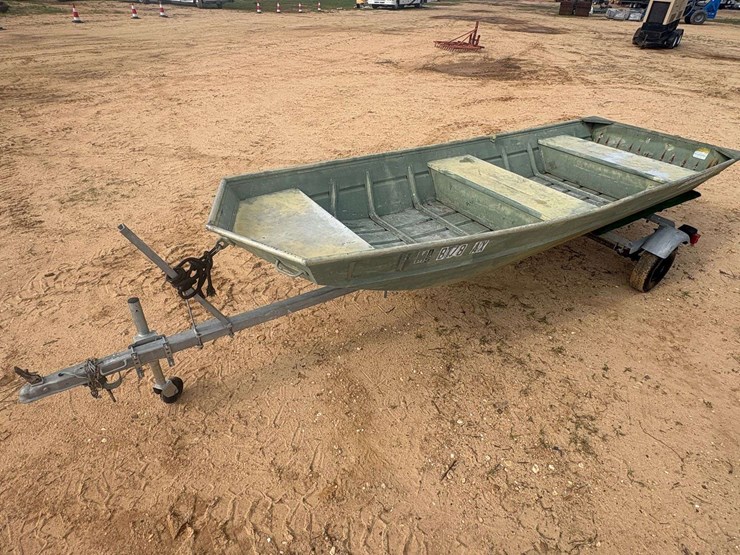 omc-aluminum-skiff-w/-trailer-image-1