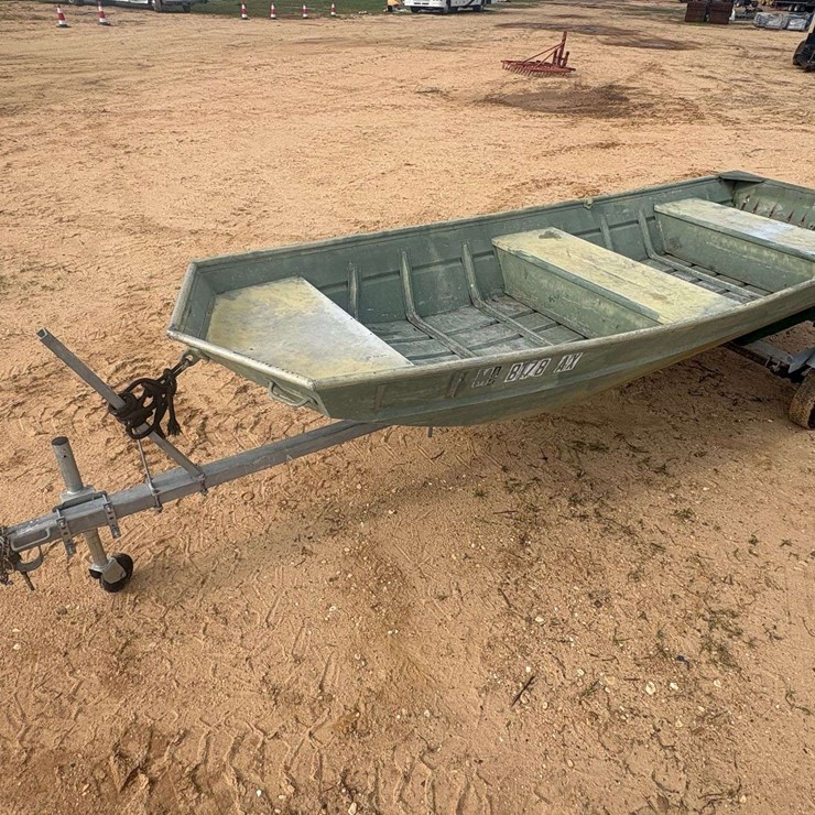 OMC Aluminum Skiff W/ Trailer