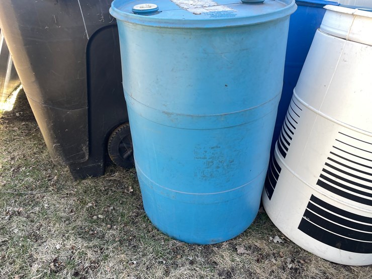 #1888-•-(5)-plastic-55-gallon-barrels-image-18