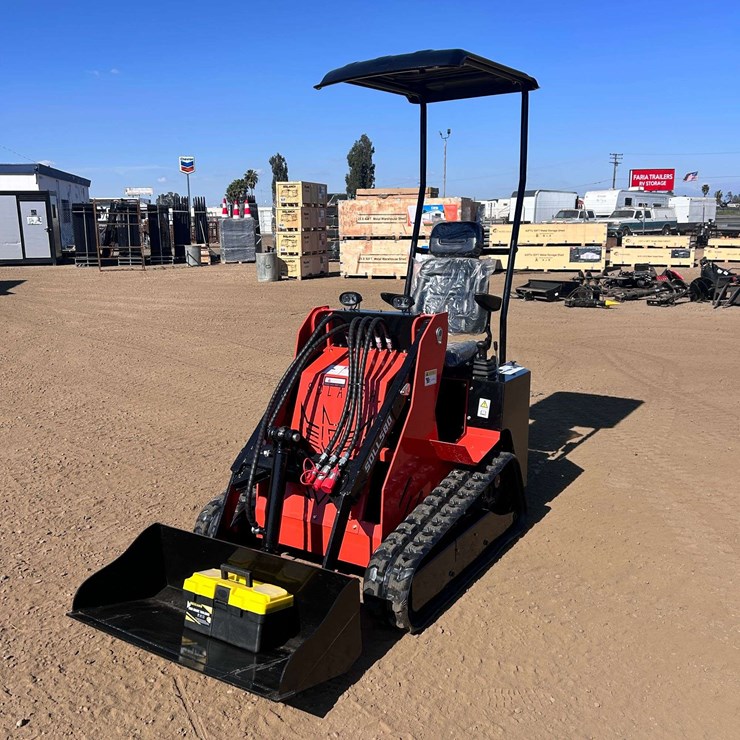 SDLL580 Ride-on Skid Steer (New/Unused)