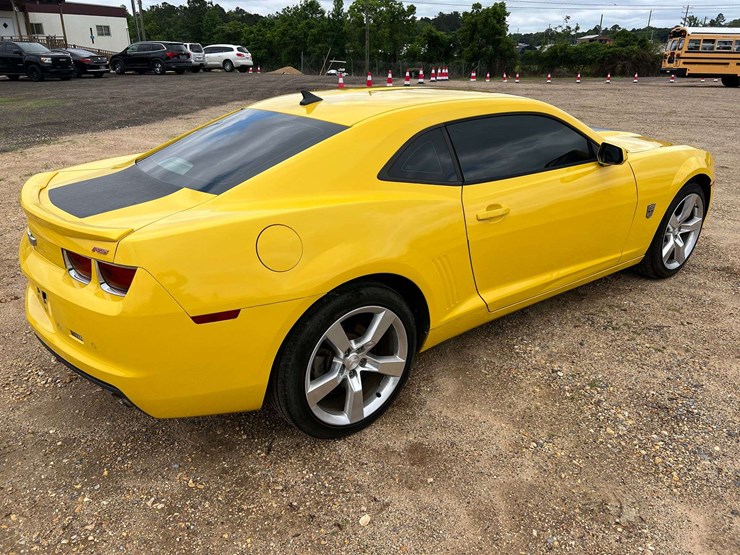 2010-chevrolet-camaro-rs-2-door-coupe-(165,674-miles)-image-3