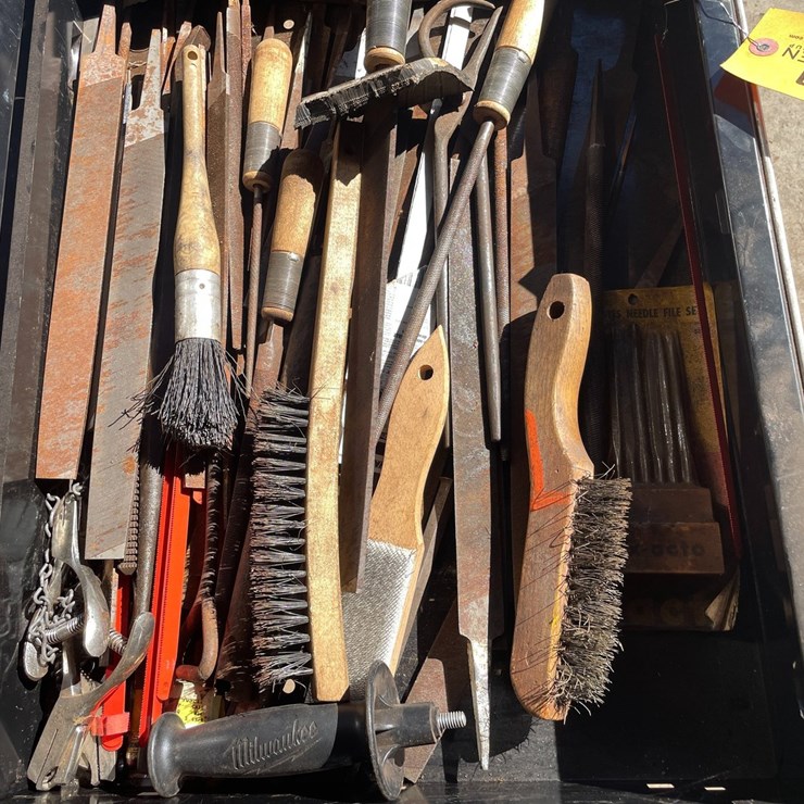 #1831 • Files and Wire Brushes