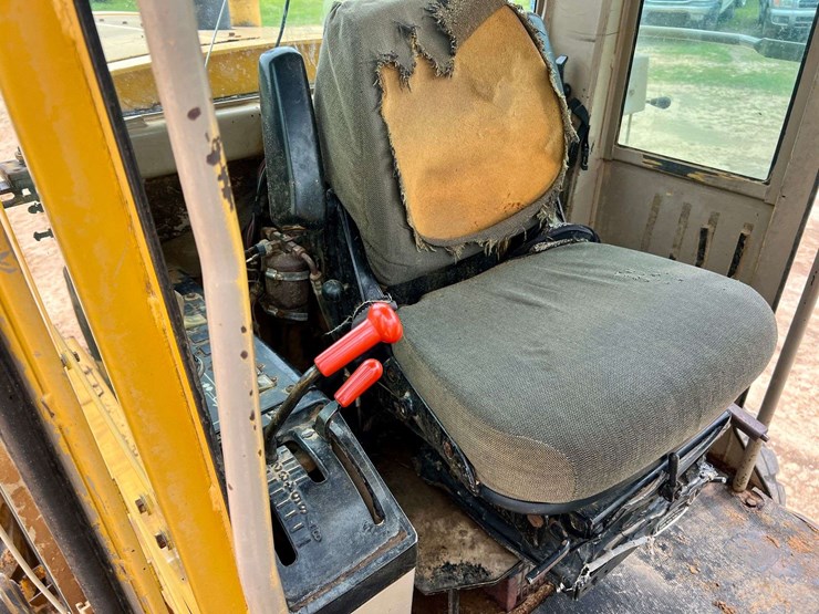 deere-670b-image-22