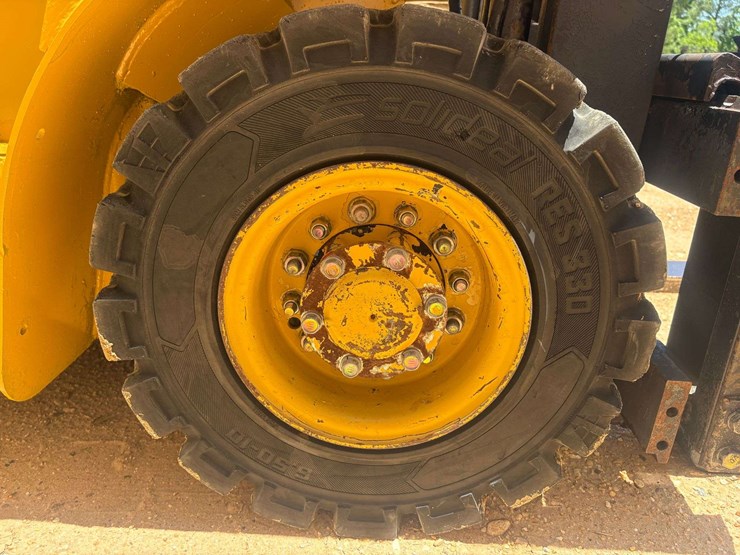 caterpillar-gp15-image-18