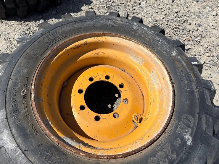 #42767-•-unused-15.5-25-tractor-tire-inv#-42767-image-6