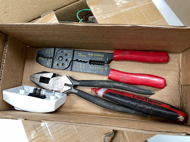 #8576-•-electrical-supplies-image-5