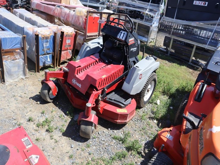 exmark-staris-s-series-stand-on-mower-image-4