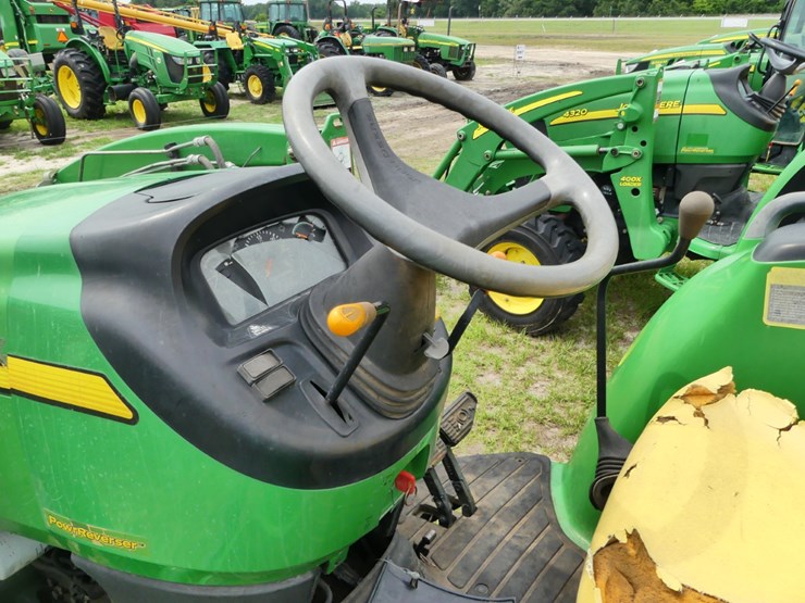 john-deere-4120-image-13