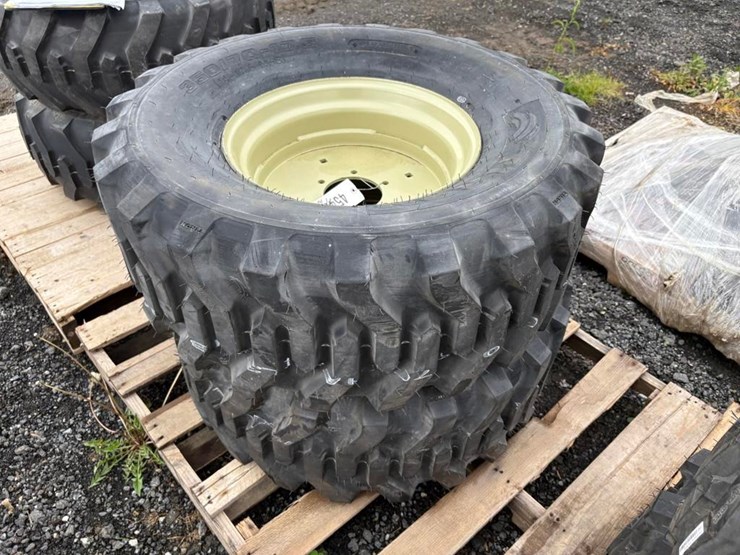 tiron-350/70-17.5-skid-steer-tires-(pair)-image-2