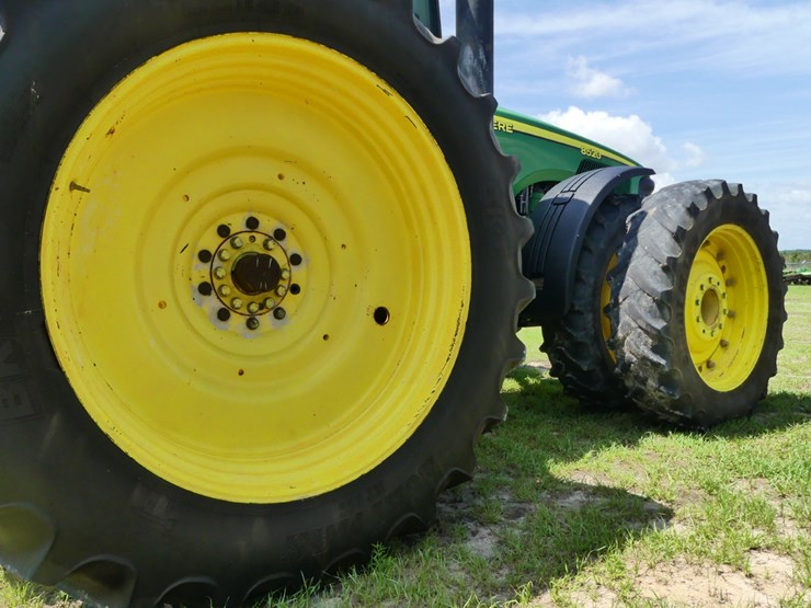 john-deere-8520-image-8