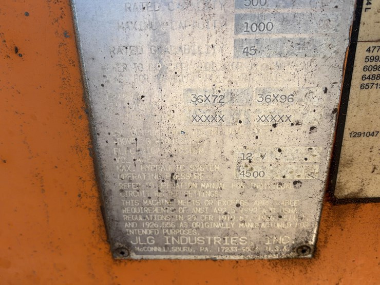 2000-jlg-600s-image-31