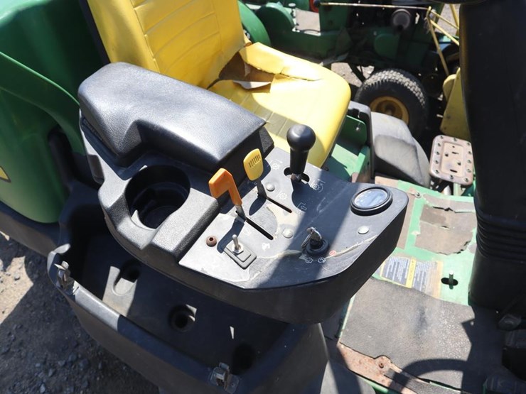 john-deere-2500b-image-14