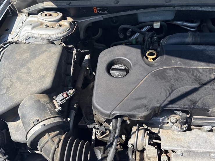 #41116-•-2018-chevrolet-malibu-sedan-1g1zb5st1jf293274-inv#-41116-image-31