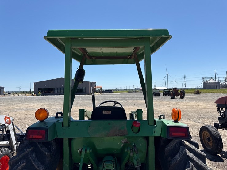 john-deere-1070-image-10