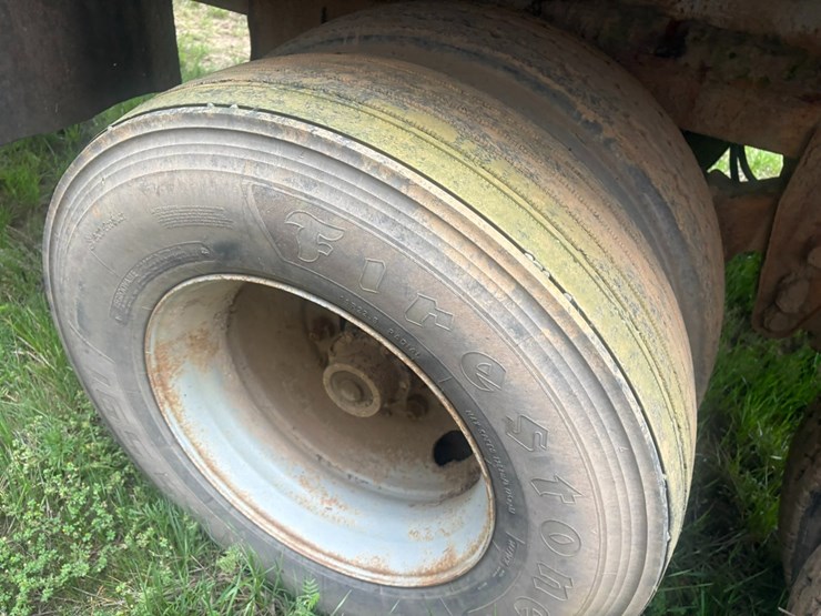 #23993-•-fast-44'-t/a-aluminum-chip-trailer-image-9