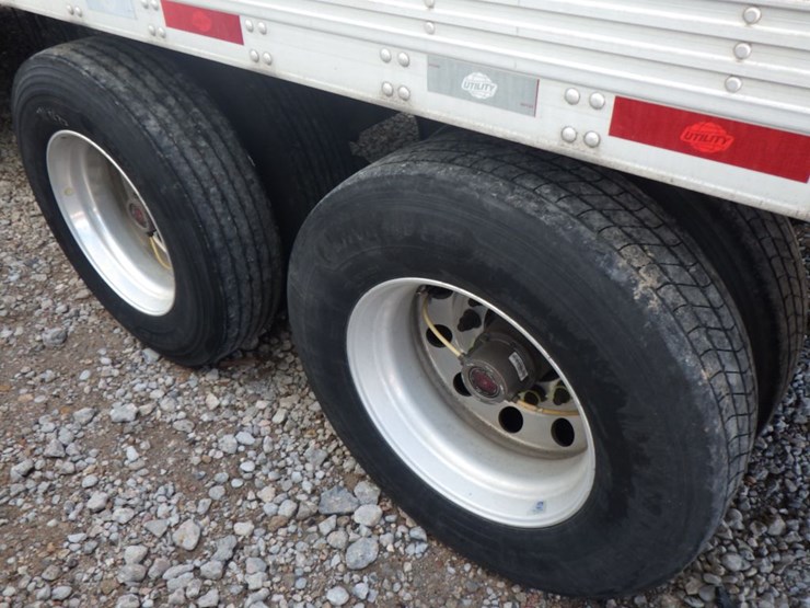 2019-utility-3000r-image-17
