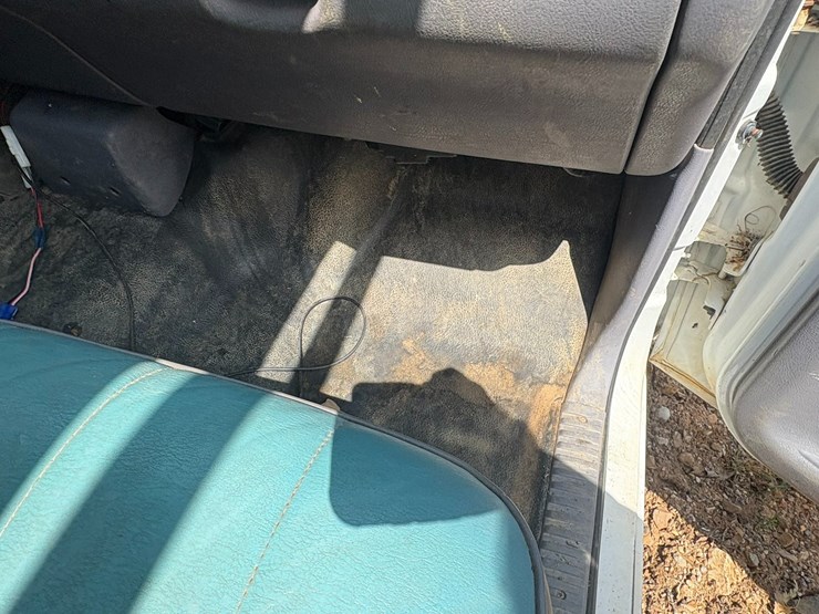 #41749-•-1998-dodge-ram-pickup-vin:-1b7hc16x2ws609690-image-28